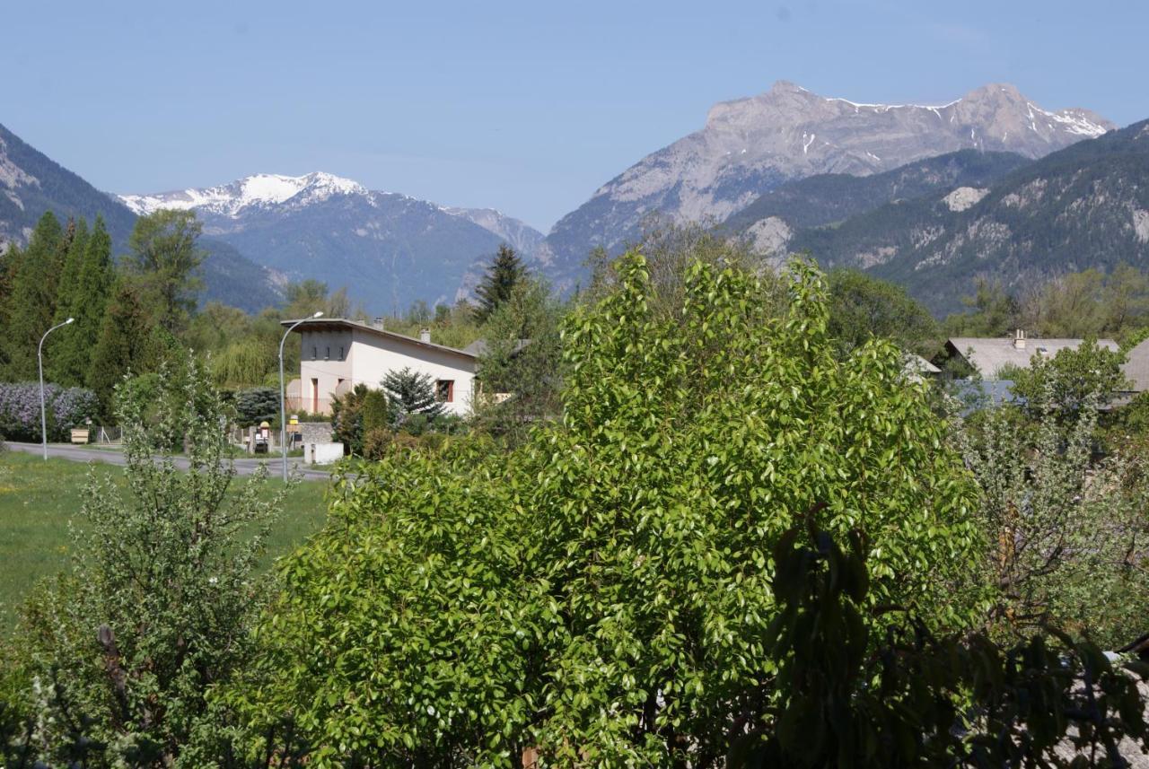 Maison D' Hotes Tranquyl Barcelonnette Esterno foto